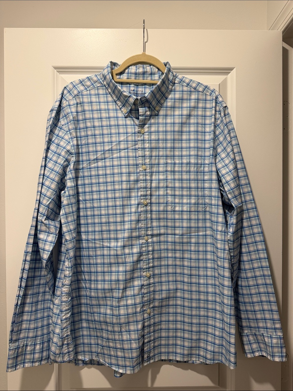 Vineyard Vines Light Blue and White Plaid Button-Down Shirt